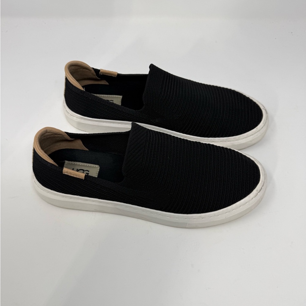 UGG Alameda Sammy Trainer Sz 9.5 (AWJCXO)